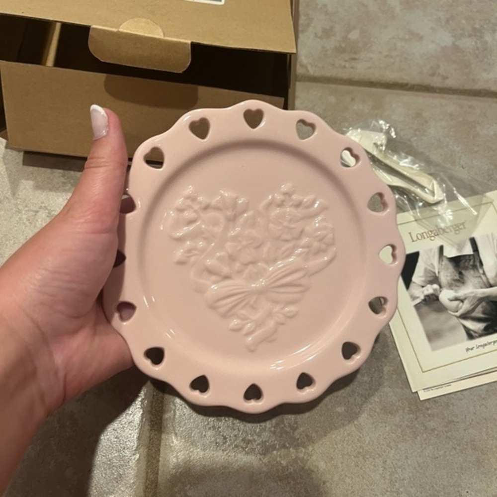 Longaberger Heart Candle Plate in Pink